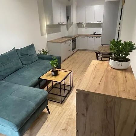 Przytulne Mieszkanie Dla 4 Osob W Centrum Nowego Dworu Mazowieckiego Modlin Airport * Nowy Dwór Mazowiecki